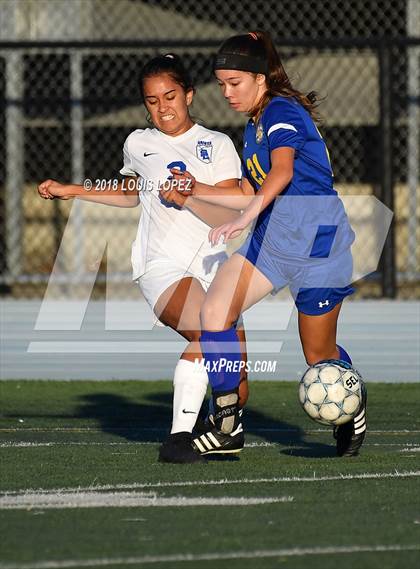 Thumbnail 3 in Charter Oak @ San Dimas photogallery.