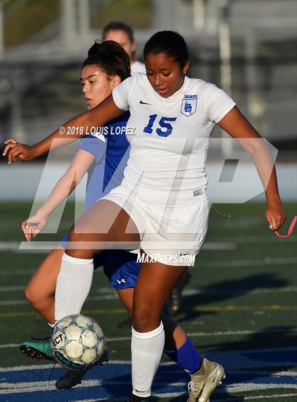 Thumbnail 2 in Charter Oak @ San Dimas photogallery.