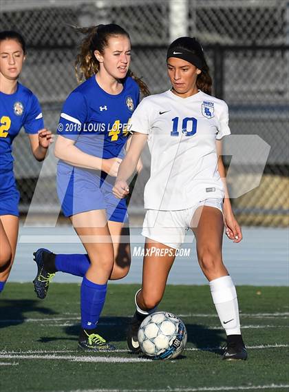 Thumbnail 3 in Charter Oak @ San Dimas photogallery.