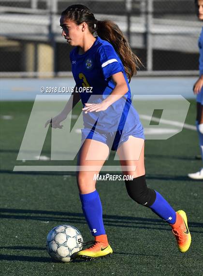 Thumbnail 2 in Charter Oak @ San Dimas photogallery.