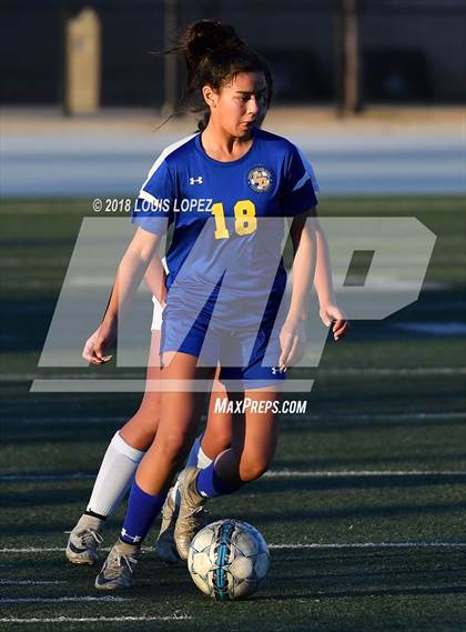 Thumbnail 3 in Charter Oak @ San Dimas photogallery.