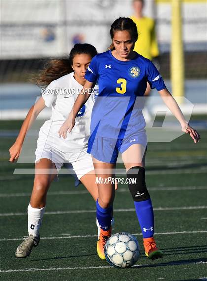 Thumbnail 3 in Charter Oak @ San Dimas photogallery.