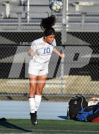 Thumbnail 1 in Charter Oak @ San Dimas photogallery.