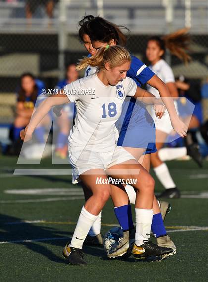 Thumbnail 3 in Charter Oak @ San Dimas photogallery.