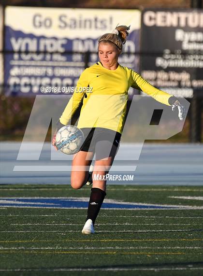 Thumbnail 2 in Charter Oak @ San Dimas photogallery.