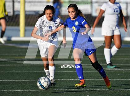 Thumbnail 3 in Charter Oak @ San Dimas photogallery.
