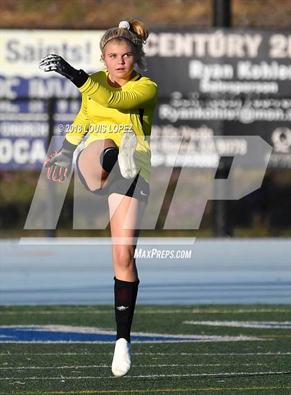 Thumbnail 2 in Charter Oak @ San Dimas photogallery.