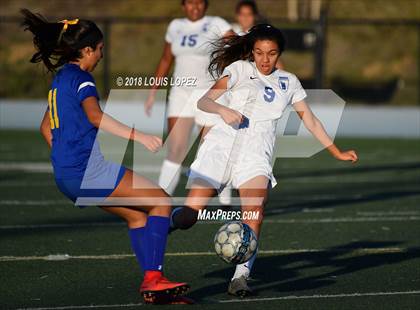 Thumbnail 2 in Charter Oak @ San Dimas photogallery.