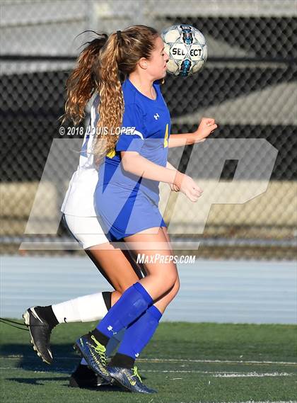 Thumbnail 3 in Charter Oak @ San Dimas photogallery.