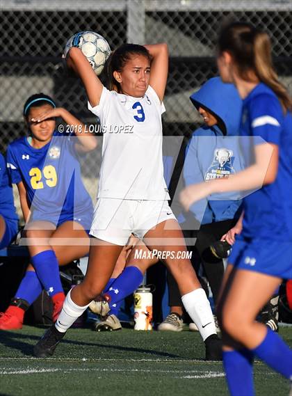 Thumbnail 3 in Charter Oak @ San Dimas photogallery.