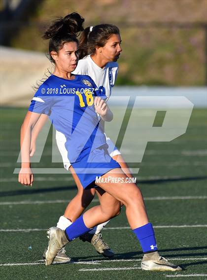 Thumbnail 1 in Charter Oak @ San Dimas photogallery.