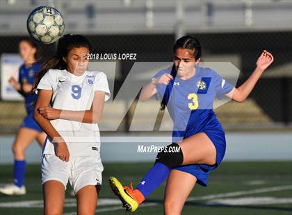 Thumbnail 2 in Charter Oak @ San Dimas photogallery.