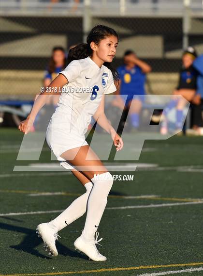 Thumbnail 1 in Charter Oak @ San Dimas photogallery.