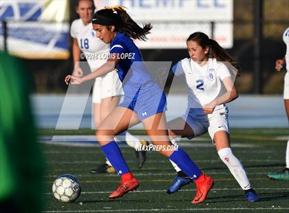 Thumbnail 3 in Charter Oak @ San Dimas photogallery.