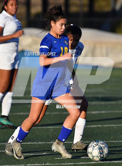 Thumbnail 1 in Charter Oak @ San Dimas photogallery.