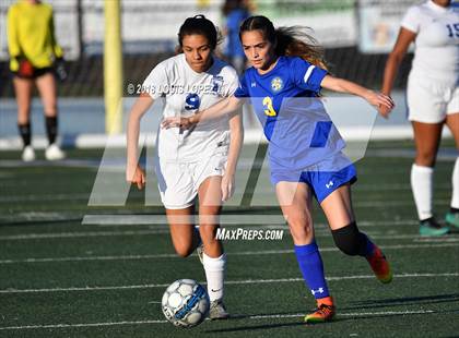 Thumbnail 1 in Charter Oak @ San Dimas photogallery.
