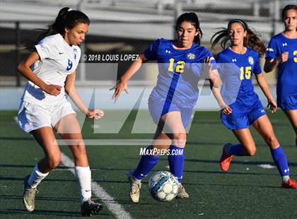 Thumbnail 3 in Charter Oak @ San Dimas photogallery.