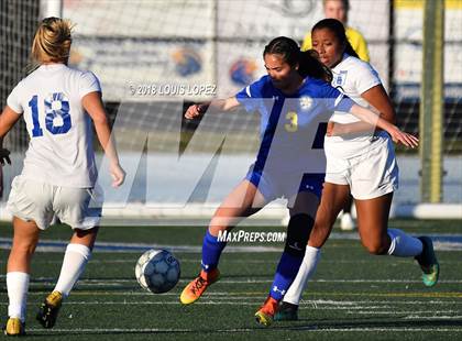 Thumbnail 3 in Charter Oak @ San Dimas photogallery.