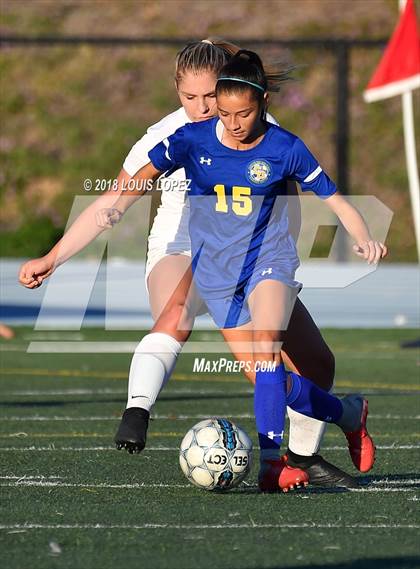 Thumbnail 2 in Charter Oak @ San Dimas photogallery.