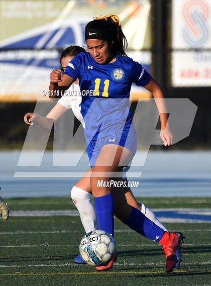 Thumbnail 2 in Charter Oak @ San Dimas photogallery.