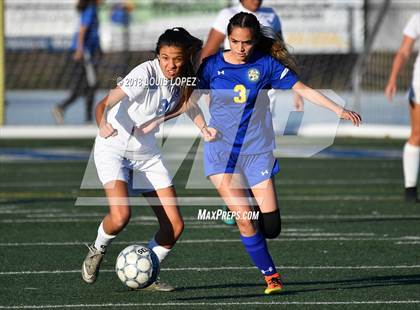 Thumbnail 3 in Charter Oak @ San Dimas photogallery.