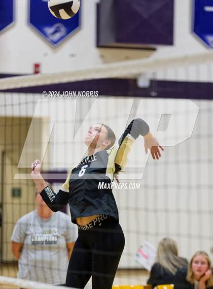 Thumbnail 2 in Daleville vs. Woodlan (Leo Invite) photogallery.
