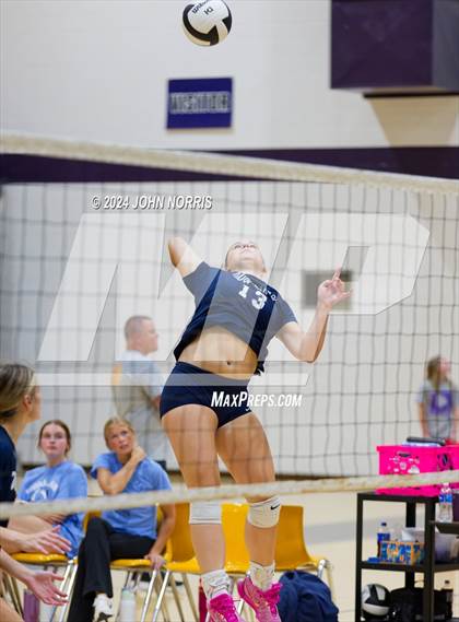 Thumbnail 3 in Daleville vs. Woodlan (Leo Invite) photogallery.