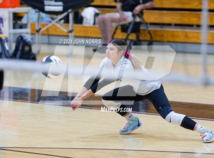 Thumbnail 2 in Daleville vs. Woodlan (Leo Invite) photogallery.