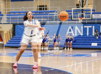 Thumbnail 1 in Grant @ Deer Creek photogallery.