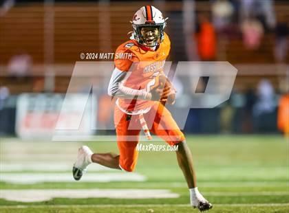 Thumbnail 2 in DeMatha @ Washington photogallery.