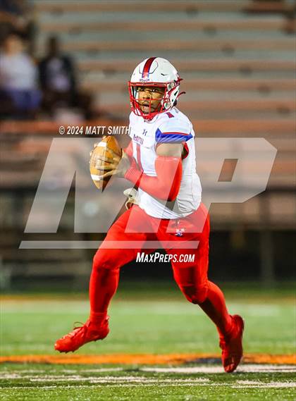 Thumbnail 2 in DeMatha @ Washington photogallery.