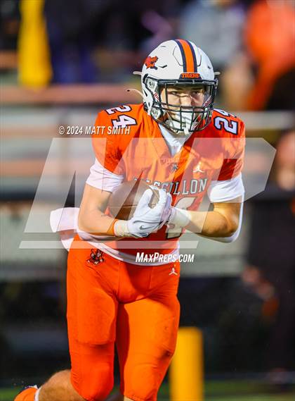 Thumbnail 2 in DeMatha @ Washington photogallery.