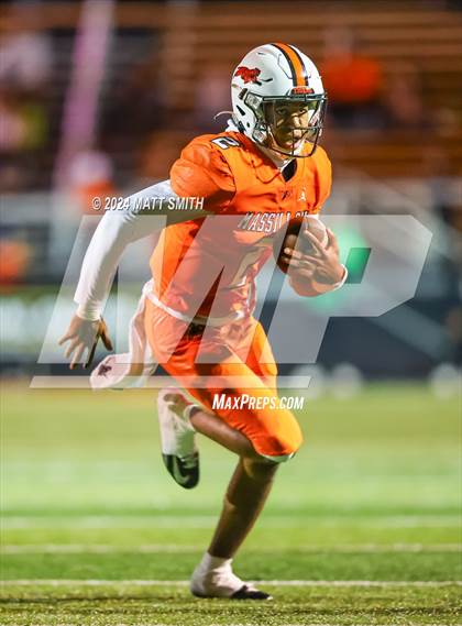 Thumbnail 2 in DeMatha @ Washington photogallery.