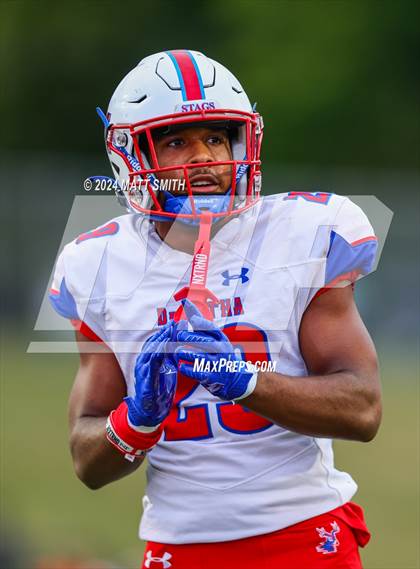 Thumbnail 2 in DeMatha @ Washington photogallery.