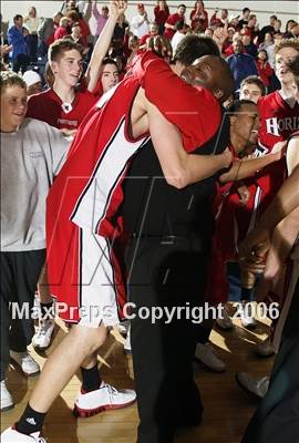 Thumbnail 2 in Horizon vs. San Joaquin Memorial (CIF SoCal D4 Final) photogallery.