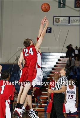 Thumbnail 2 in Horizon vs. San Joaquin Memorial (CIF SoCal D4 Final) photogallery.