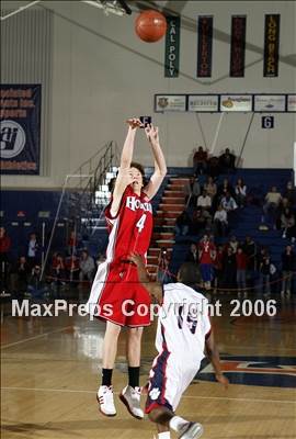 Thumbnail 2 in Horizon vs. San Joaquin Memorial (CIF SoCal D4 Final) photogallery.