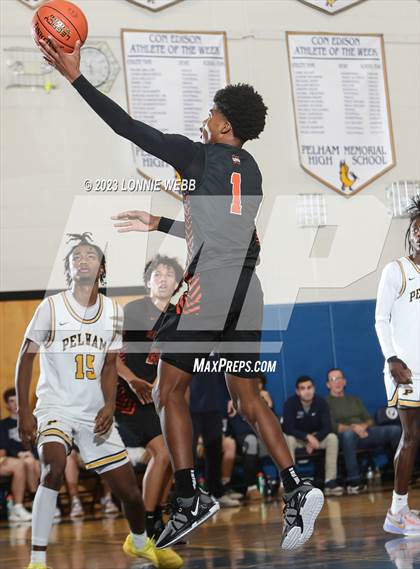 Thumbnail 3 in Mamaroneck vs Pelham (Pelham Holiday Tournament) photogallery.