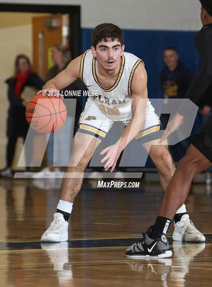 Thumbnail 3 in Mamaroneck vs Pelham (Pelham Holiday Tournament) photogallery.
