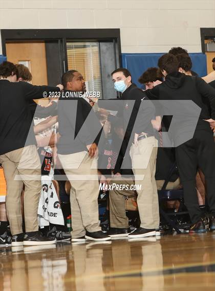 Thumbnail 1 in Mamaroneck vs Pelham (Pelham Holiday Tournament) photogallery.
