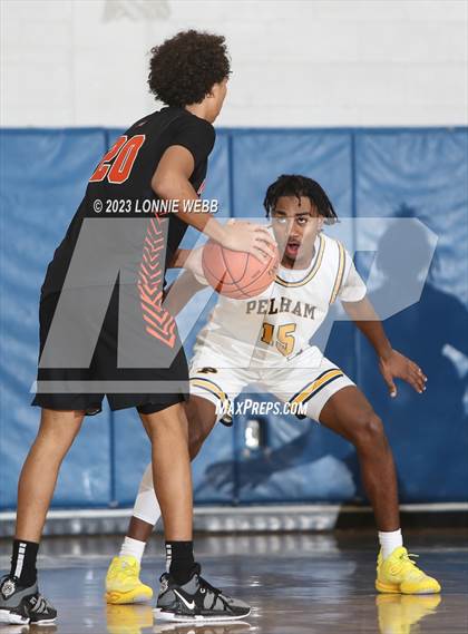 Thumbnail 3 in Mamaroneck vs Pelham (Pelham Holiday Tournament) photogallery.