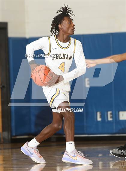 Thumbnail 1 in Mamaroneck vs Pelham (Pelham Holiday Tournament) photogallery.