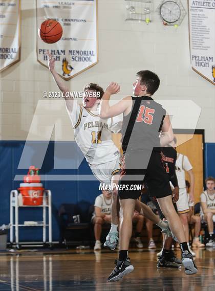 Thumbnail 3 in Mamaroneck vs Pelham (Pelham Holiday Tournament) photogallery.