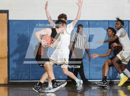 Thumbnail 3 in Mamaroneck vs Pelham (Pelham Holiday Tournament) photogallery.