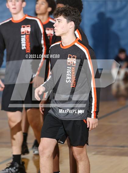 Thumbnail 2 in Mamaroneck vs Pelham (Pelham Holiday Tournament) photogallery.