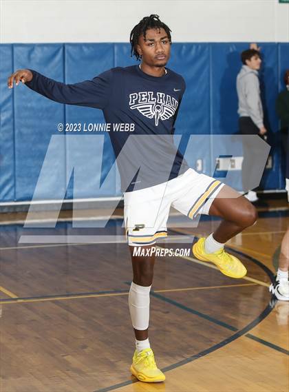 Thumbnail 3 in Mamaroneck vs Pelham (Pelham Holiday Tournament) photogallery.