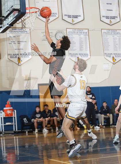 Thumbnail 2 in Mamaroneck vs Pelham (Pelham Holiday Tournament) photogallery.