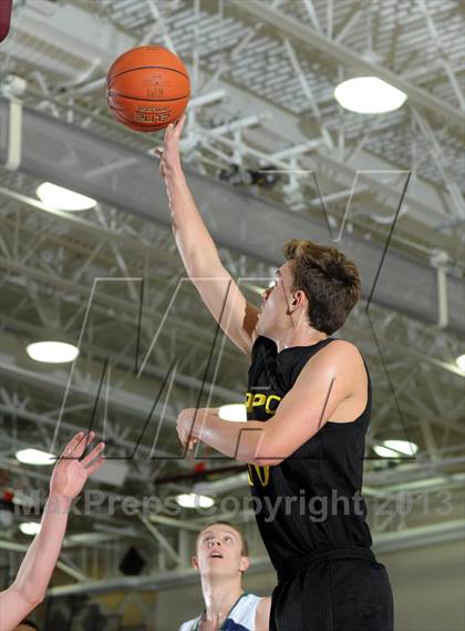 Thumbnail 2 in Chaparral vs. Capistrano Valley (MaxPreps Holiday Classic) photogallery.
