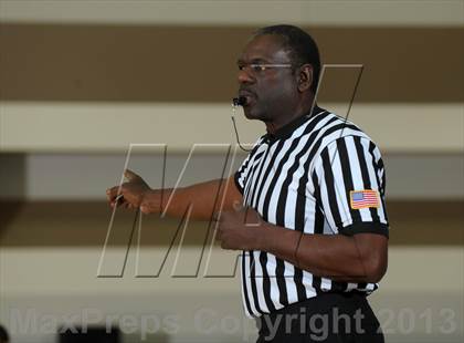 Thumbnail 3 in Chaparral vs. Capistrano Valley (MaxPreps Holiday Classic) photogallery.