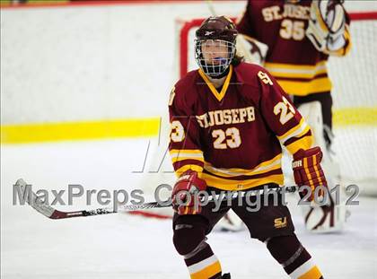 Thumbnail 3 in St. Joseph vs. Ridgefield (FCIAC Tier 1 Semifinal) photogallery.